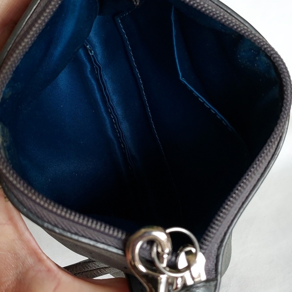 Coach Silver Leather Wristlet, EUC - Picture 9 of 9